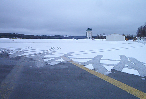 juvaskula runway.jpg