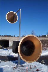 thingy facing lake1.jpg