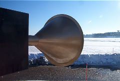 thingy facing lake2.jpg